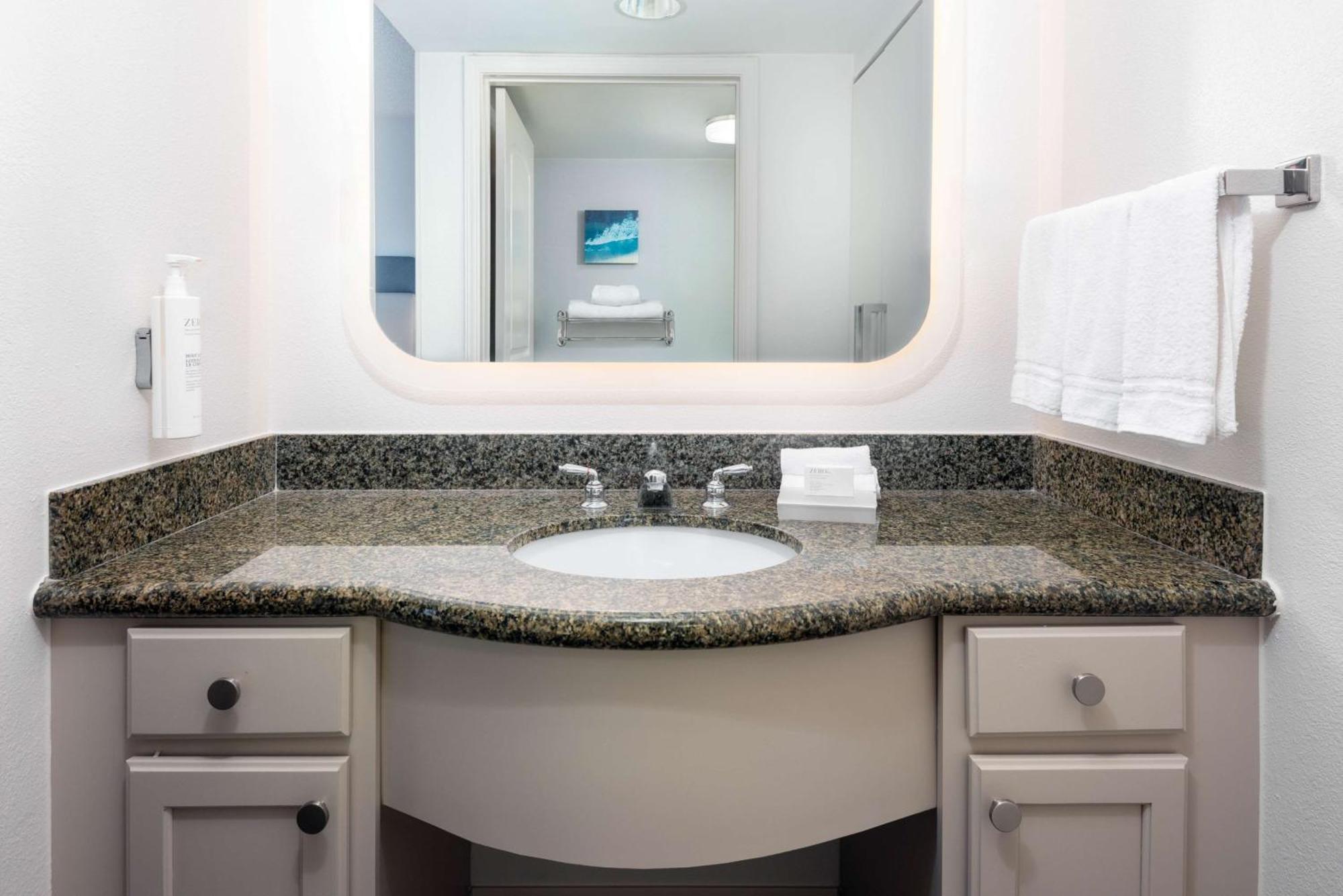 Hotel Homewood By Hilton Airport - Westshore Tampa