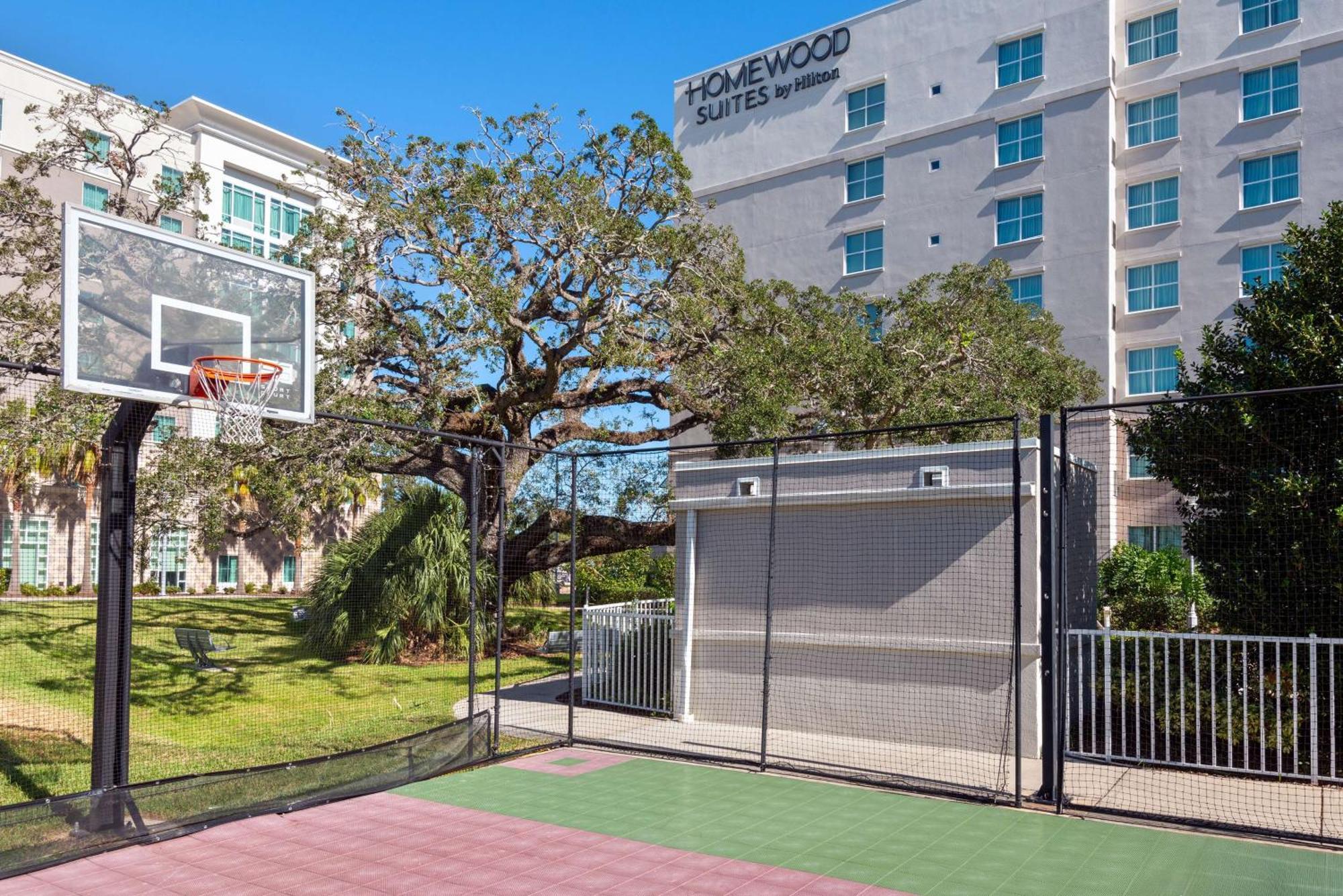 Homewood By Hilton Airport - Westshore 3*