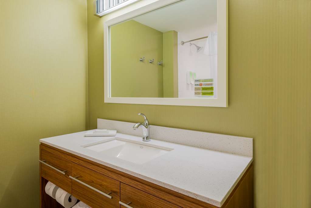 Homewood By Hilton Airport - Westshore